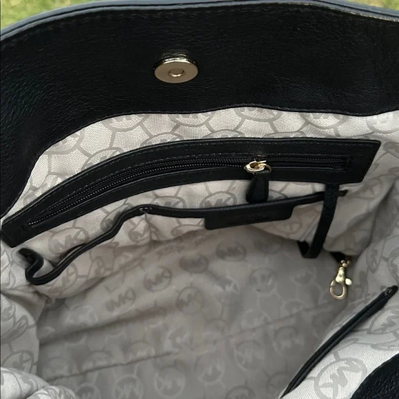 Michael Kors Hamilton Black Leather Satchel EUC - Picture 8 of 12